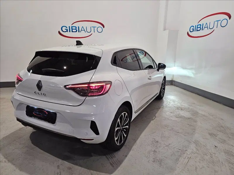 Renault Clio usata a Palermo (9)