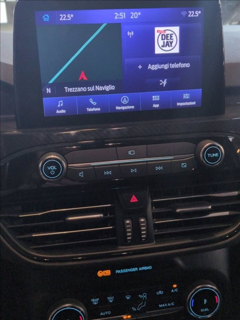 Ford Kuga usata a Milano (11)