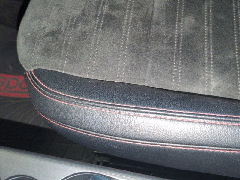 Ford Kuga usata a Milano (13)