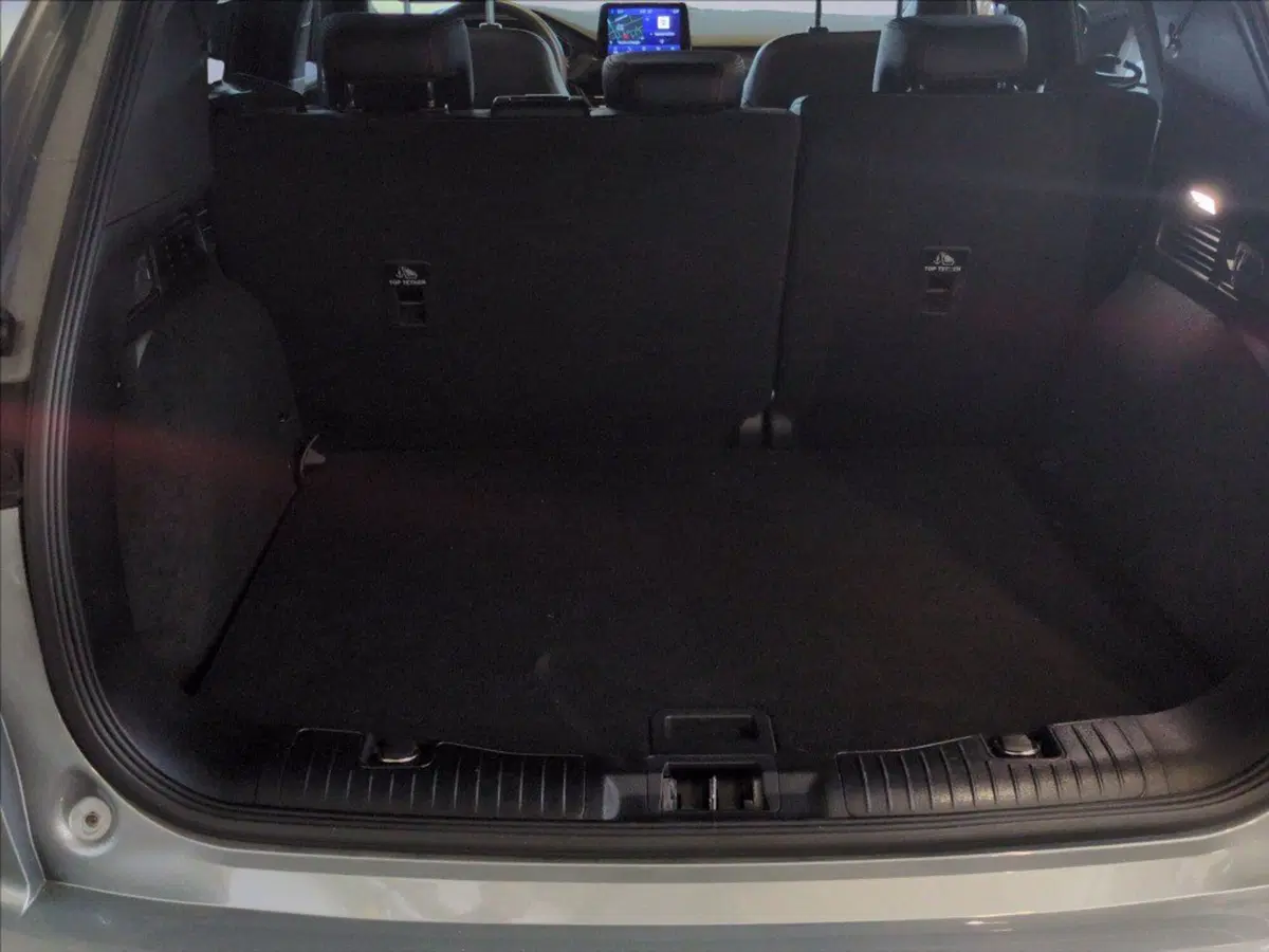 Ford Kuga usata a Milano (15)