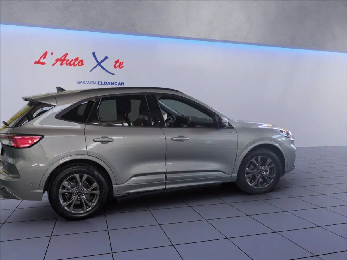 Ford Kuga usata a Milano (7)