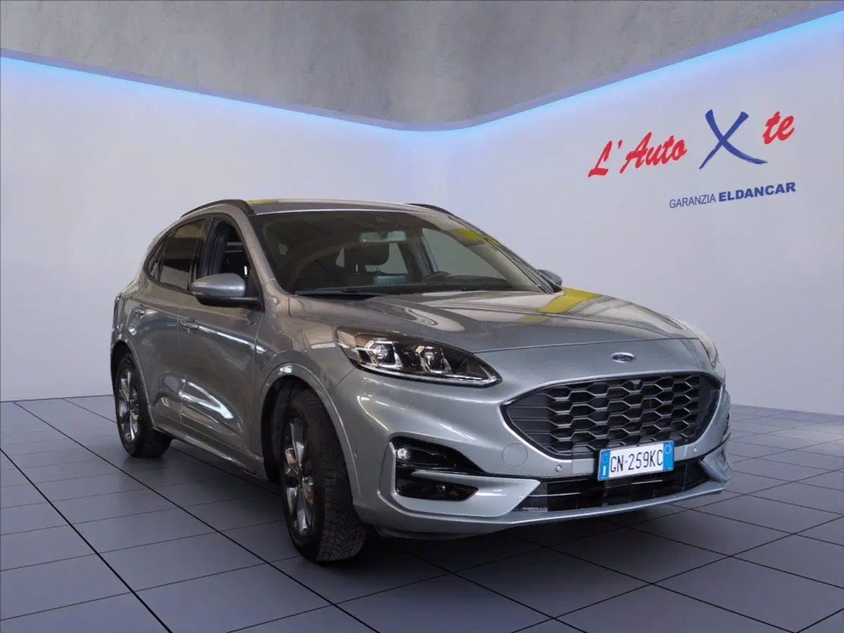 Ford Kuga usata a Milano (8)