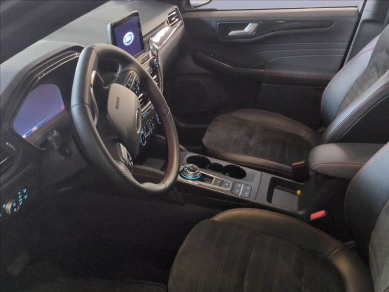 Ford Kuga usata a Milano (9)