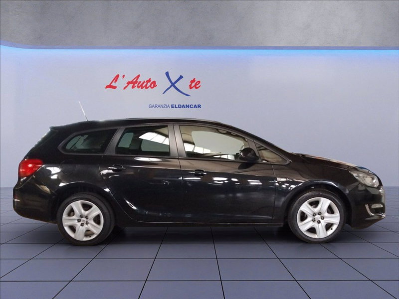 Opel Astra Station Wagon usata a Milano (2)