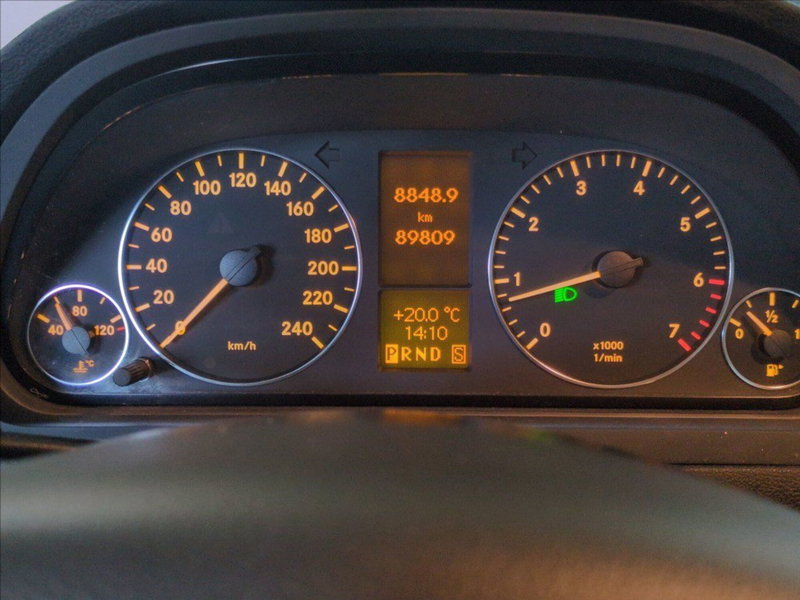 Mercedes-Benz Classe A usata a Milano (10)