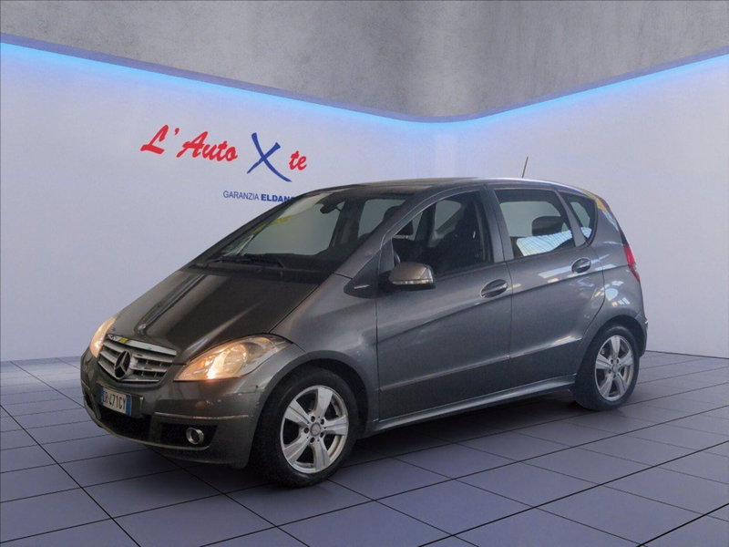 Mercedes-Benz Classe A usata a Milano (2)