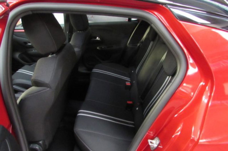 Opel Corsa nuova a Milano (13)