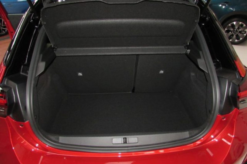 Opel Corsa nuova a Milano (14)