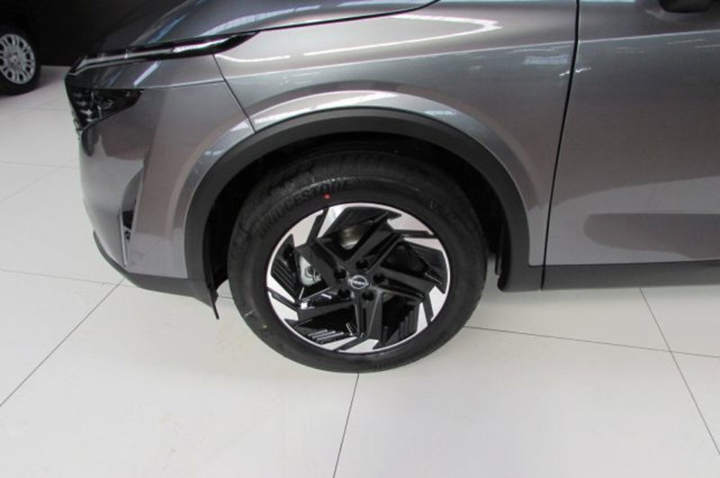 Nissan Qashqai nuova a Milano (5)