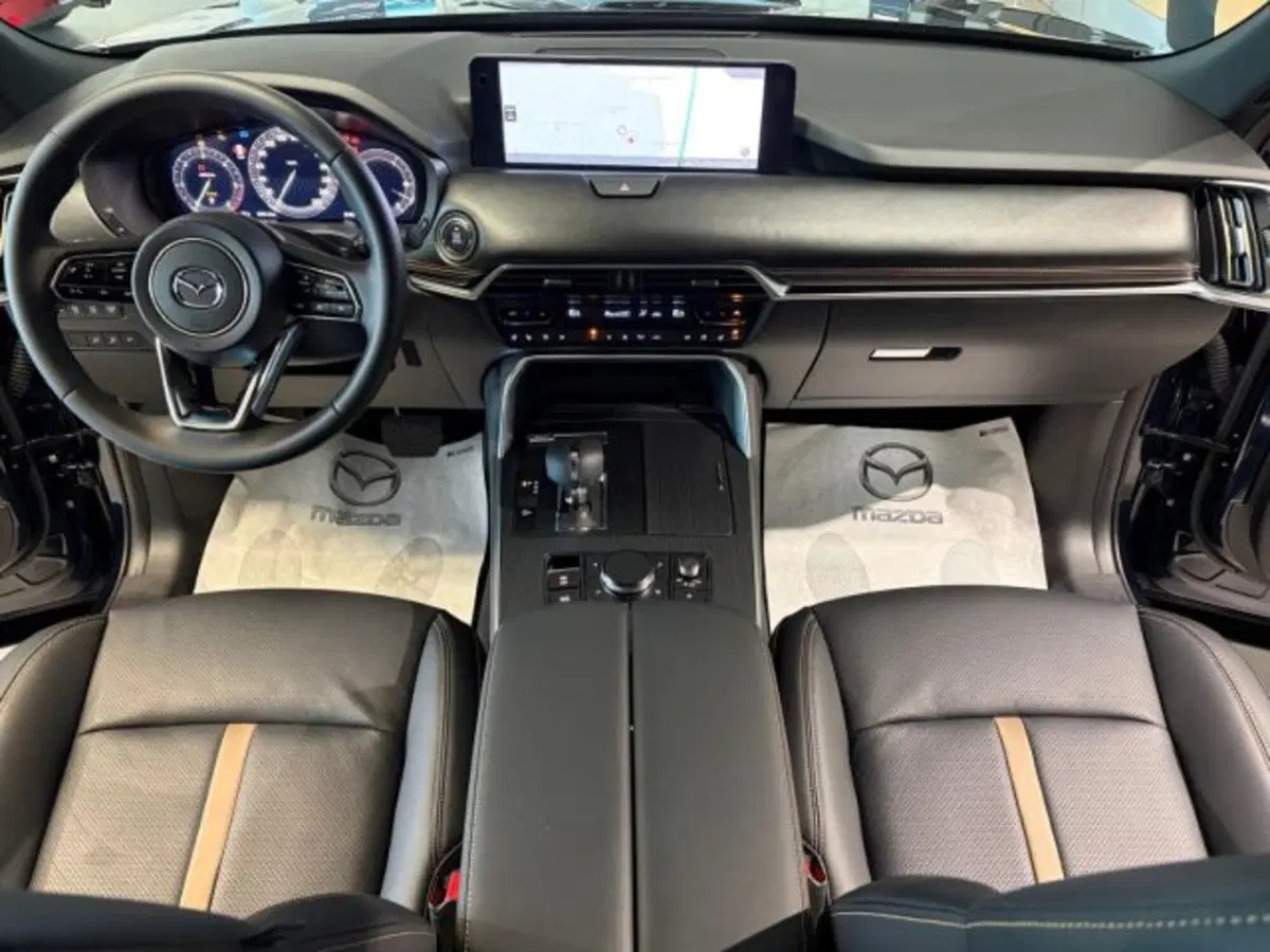 Mazda CX-60 nuova a Cuneo (8)