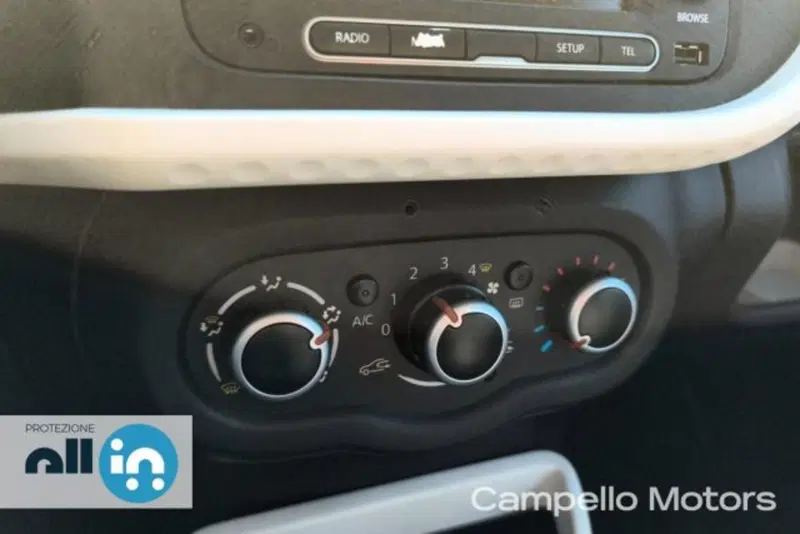 Renault Twingo usata a Venezia (11)