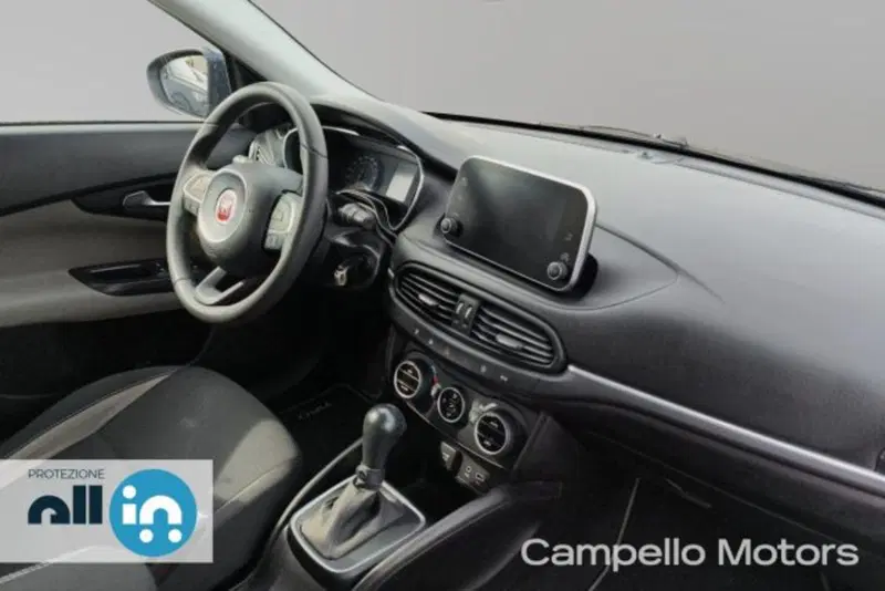 Fiat Tipo Station Wagon usata a Venezia (13)