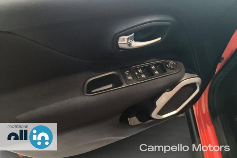 Jeep Renegade usata a Venezia (12)