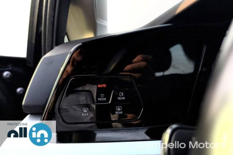 Volkswagen Golf usata a Venezia (15)