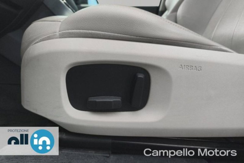 Land Rover Range Rover Evoque usata a Venezia (15)