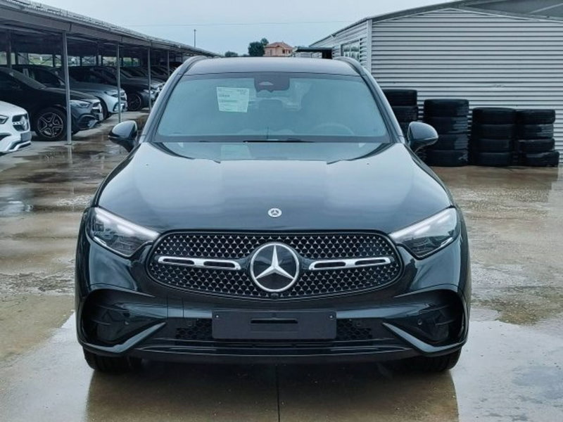 Mercedes-Benz GLC SUV nuova a Teramo (2)