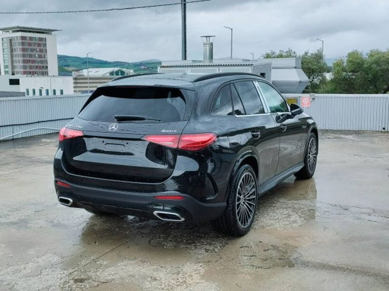 Mercedes-Benz GLC SUV nuova a Teramo (6)