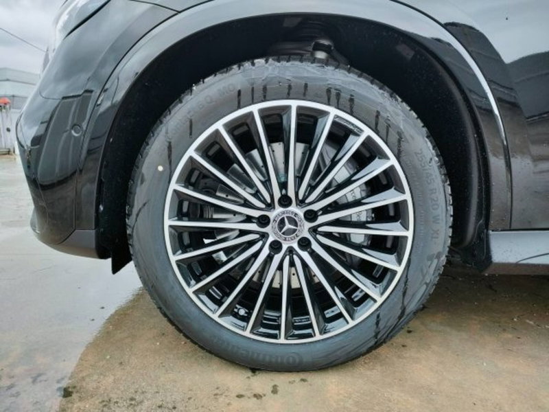Mercedes-Benz GLC SUV nuova a Teramo (8)