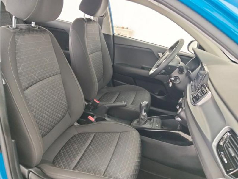 Kia Rio usata a Como (3)