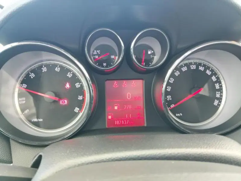 Opel Mokka usata a Como (10)