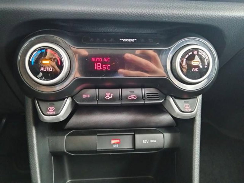 Kia Picanto usata a Como (18)