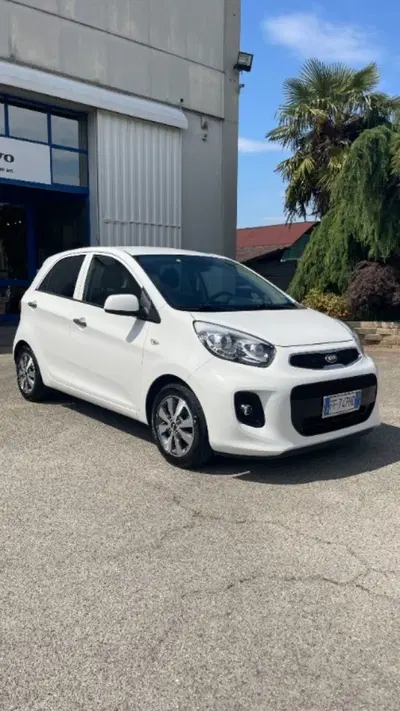 Kia Picanto 1.0 12V EcoGPL 5 porte Glam Collection del 2016 usata a Novara