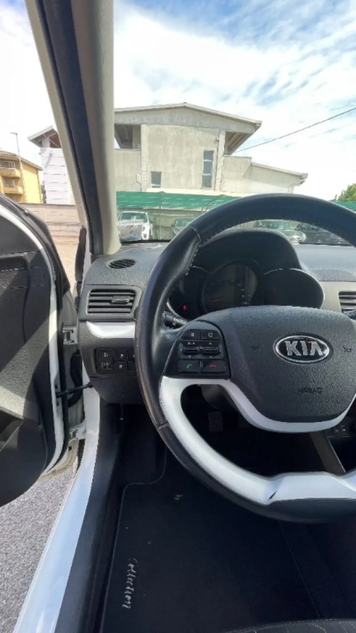 Kia Picanto usata a Novara (10)