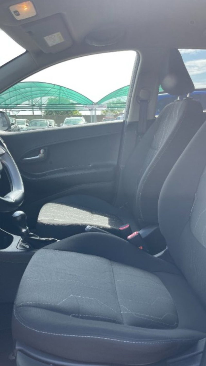 Kia Picanto usata a Novara (12)