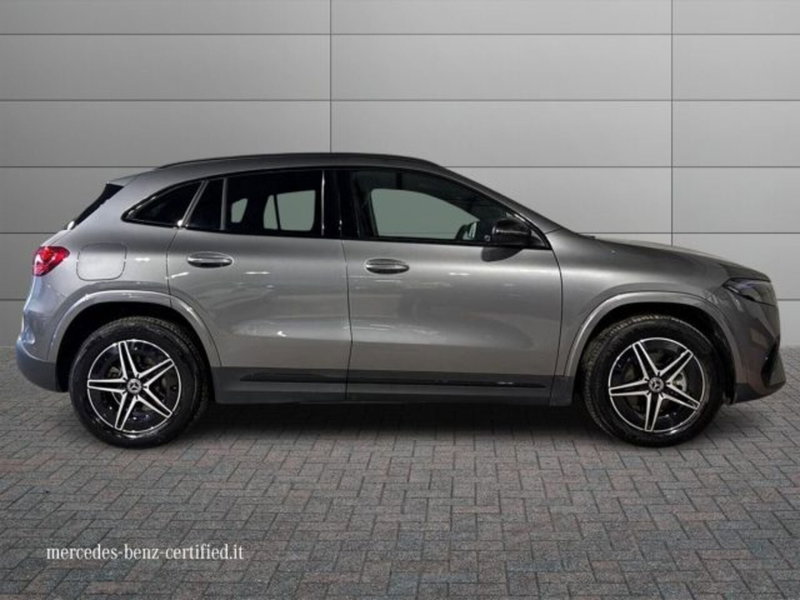 Mercedes-Benz EQA usata a Bologna (5)