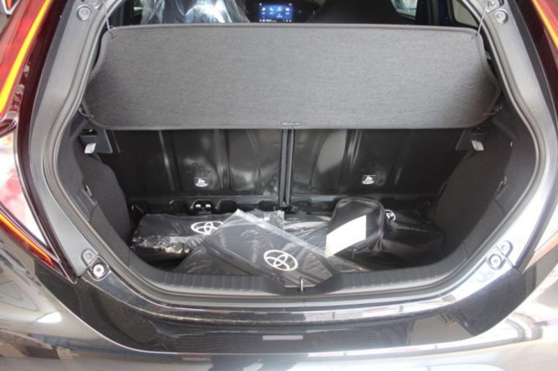Toyota Aygo X usata a Roma (10)