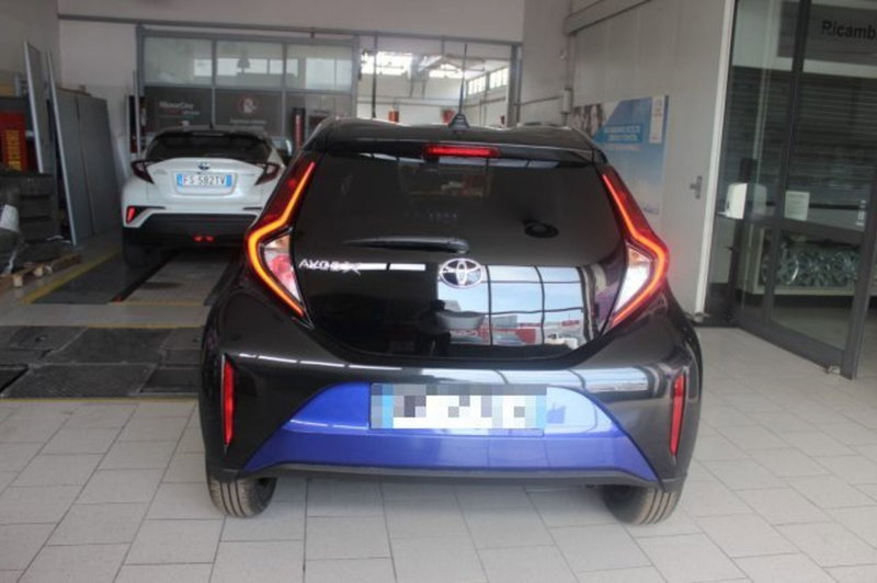 Toyota Aygo X usata a Roma (4)