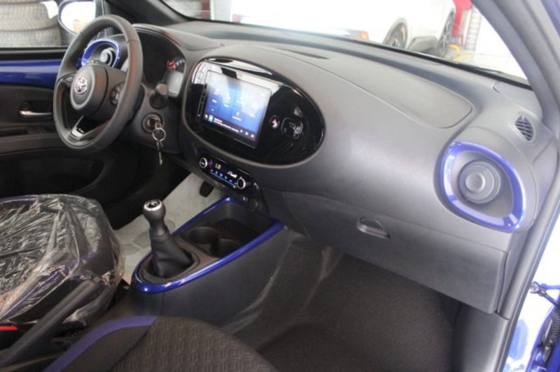 Toyota Aygo X usata a Roma (6)