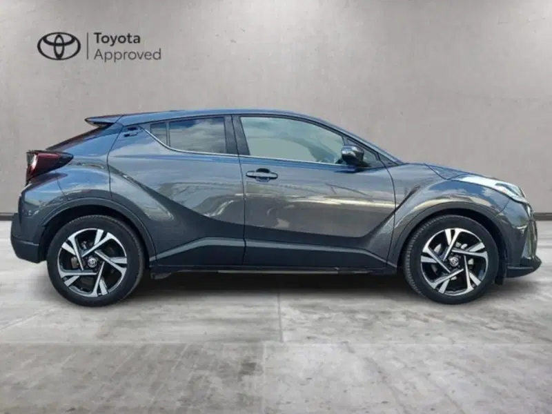 Toyota Toyota C-HR usata a Roma (4)