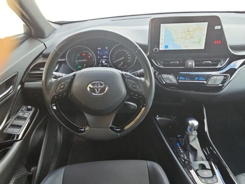 Toyota Toyota C-HR usata a Roma (8)
