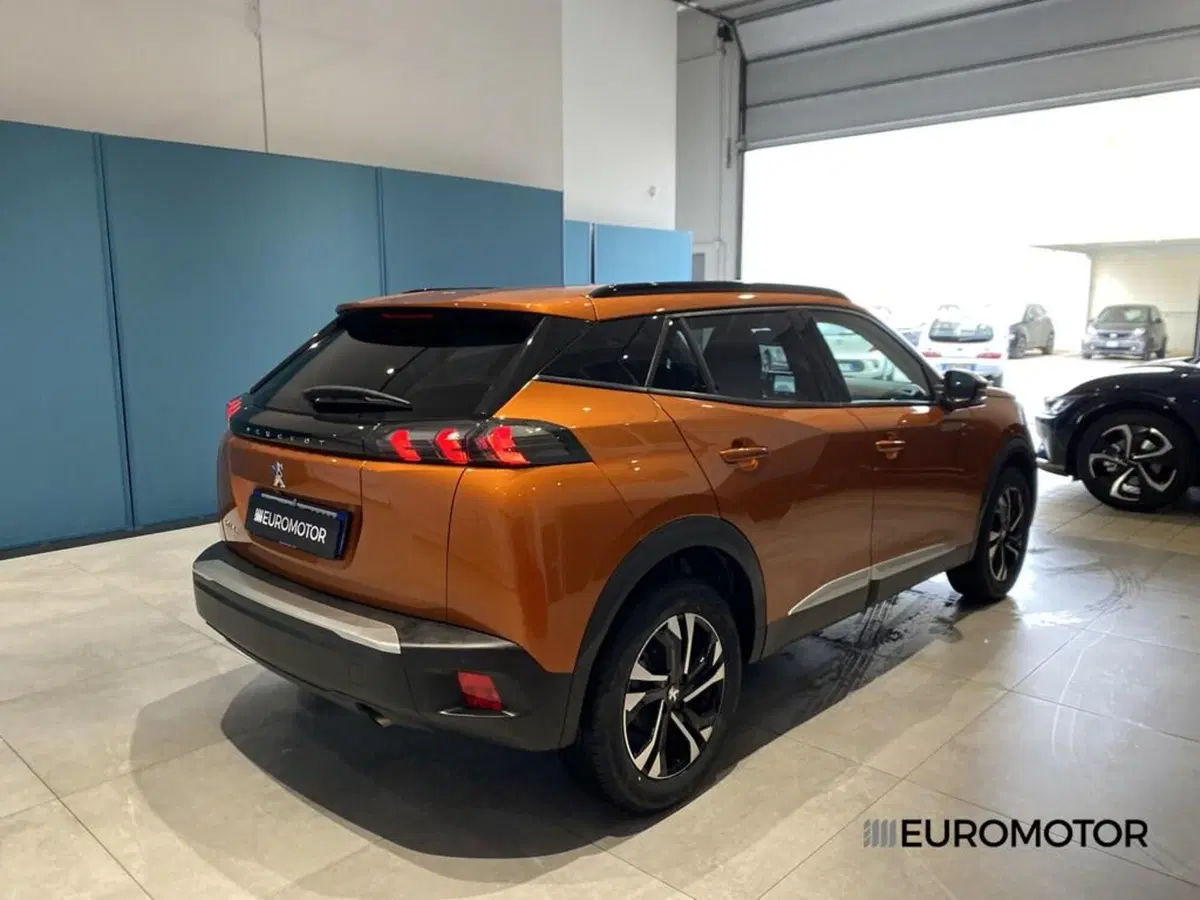 Peugeot 2008 usata a Bari (7)