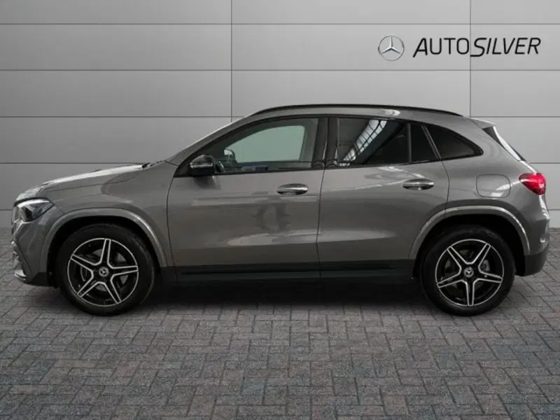 Mercedes-Benz GLA SUV usata a Verona (6)