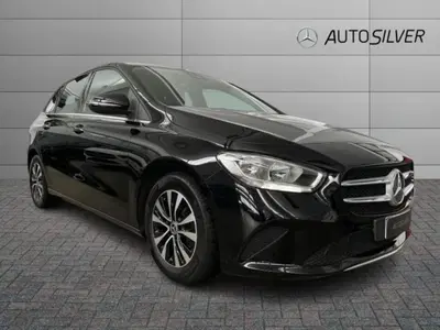 Mercedes-Benz Classe B 180 d Advanced auto del 2024 usata a Verona
