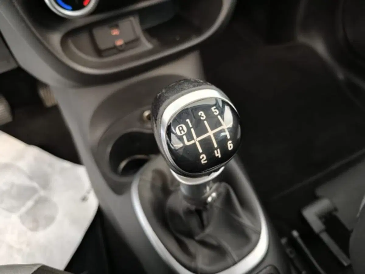 Fiat 500L Living usata a Vicenza (11)