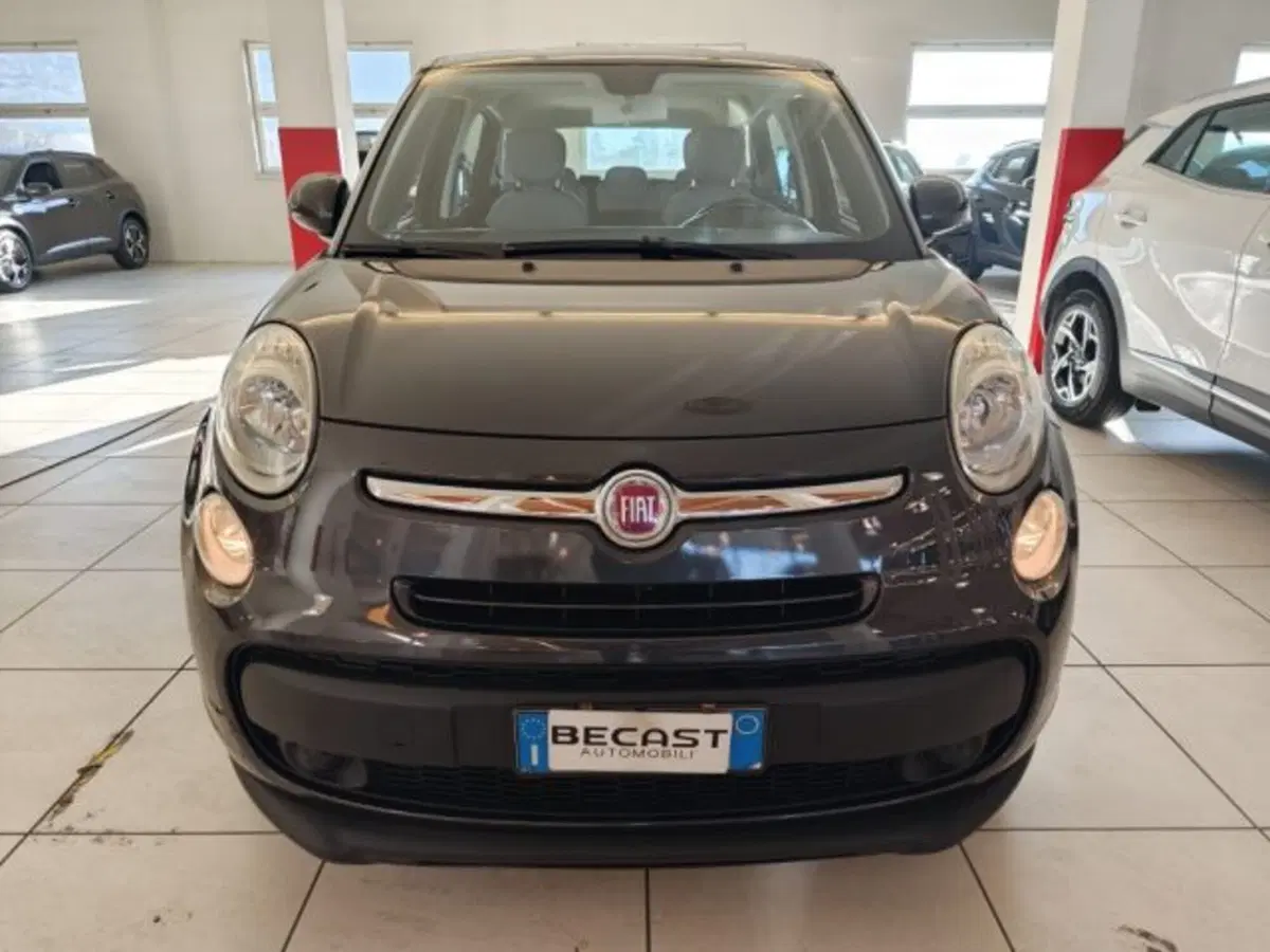 Fiat 500L Living usata a Vicenza (2)