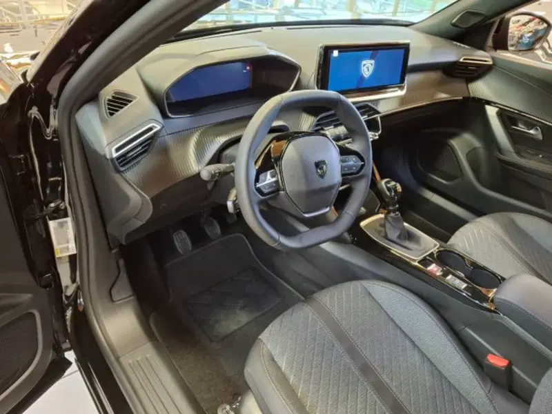 Peugeot 2008 nuova a Vicenza (7)