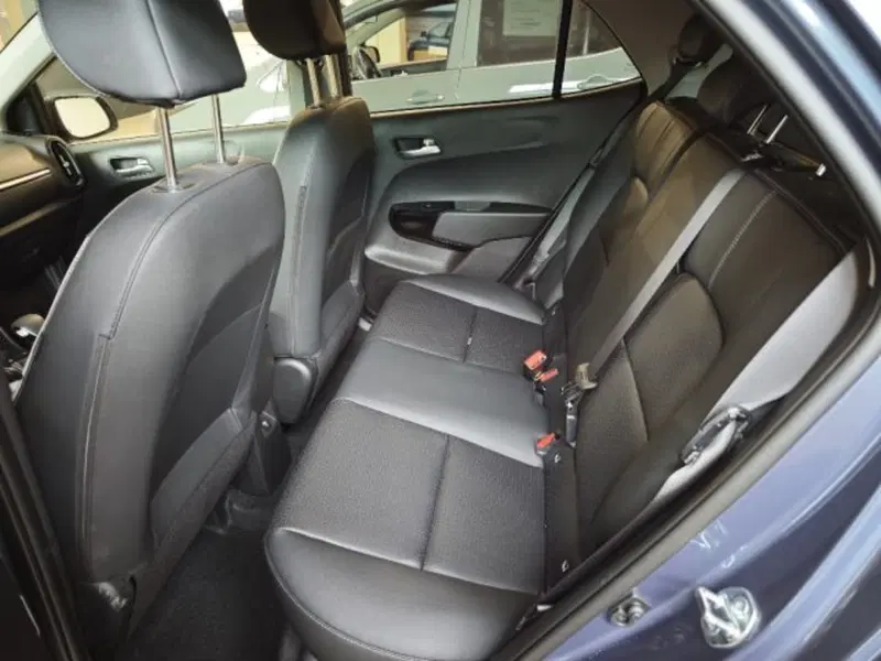 Kia Picanto nuova a Vicenza (7)