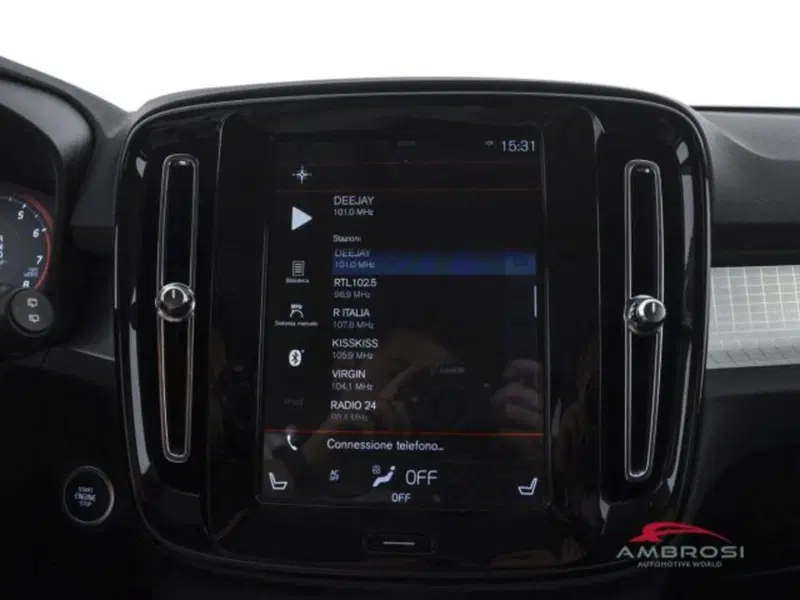 Volvo XC40 usata a Perugia (14)