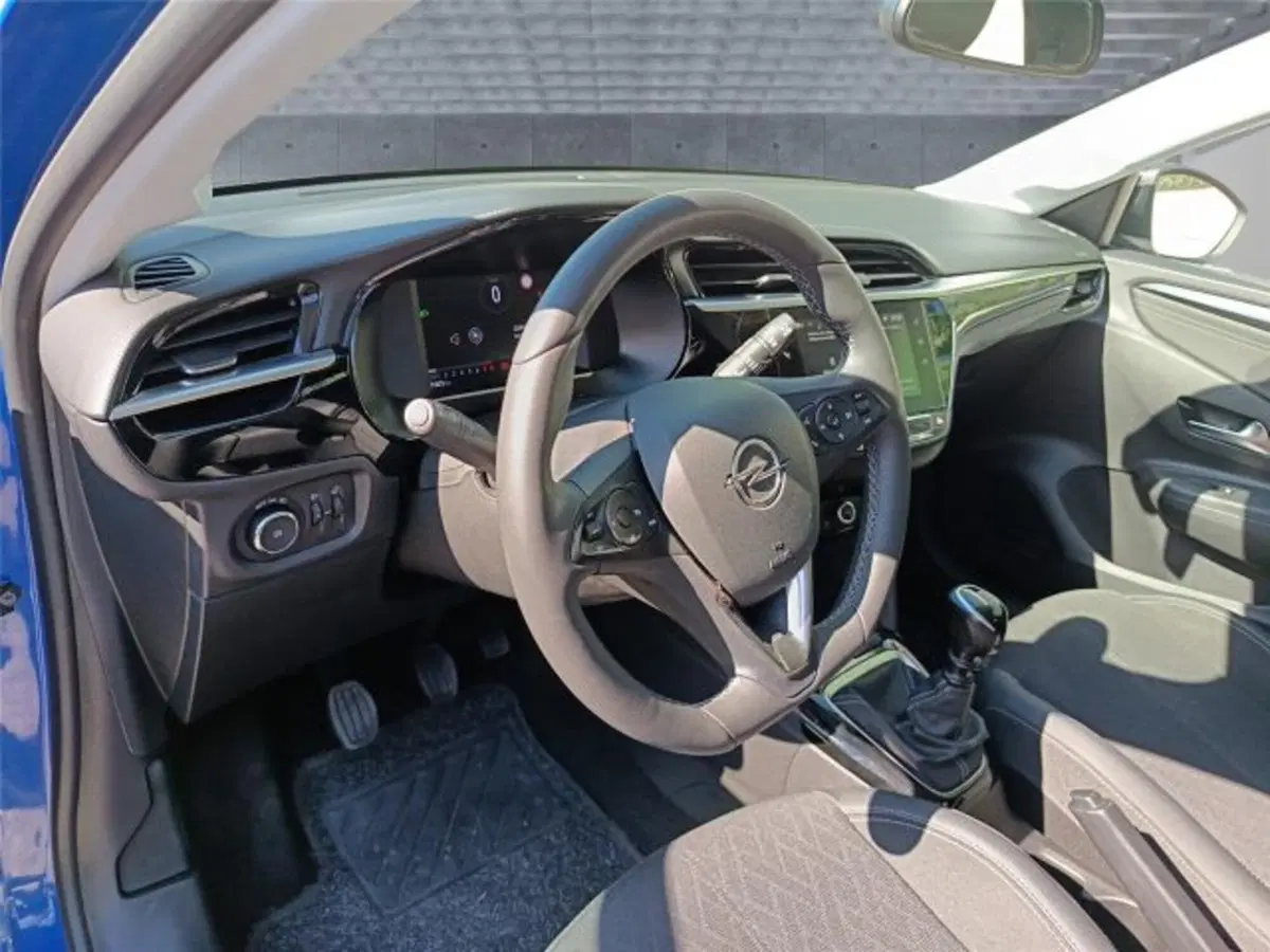 Opel Corsa usata a Bari (10)