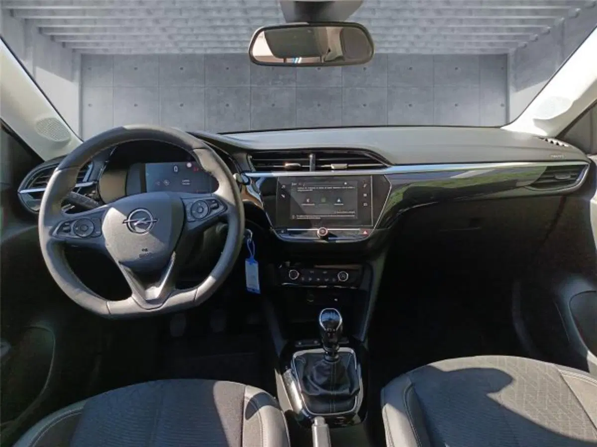 Opel Corsa usata a Bari (13)
