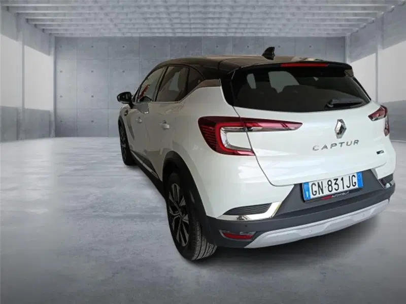Renault Captur usata a Bari (4)