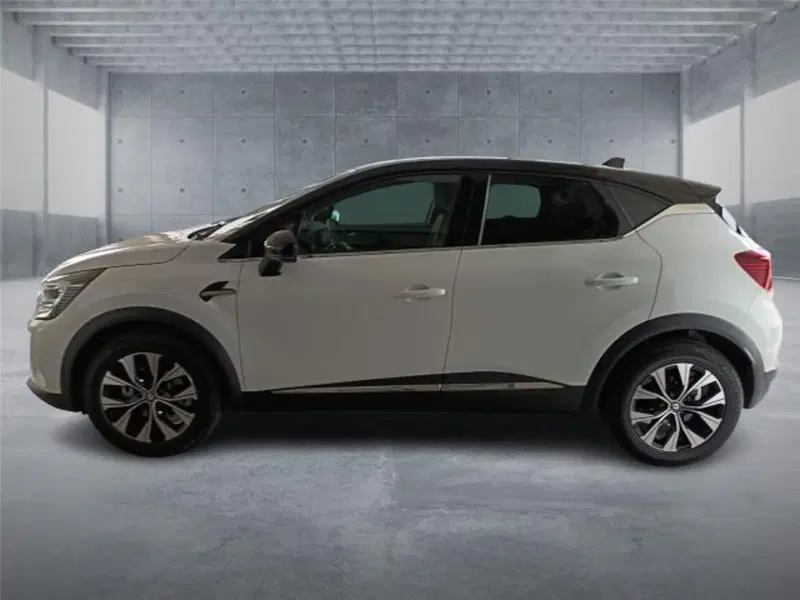 Renault Captur usata a Bari (7)