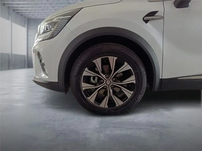 Renault Captur usata a Bari (8)