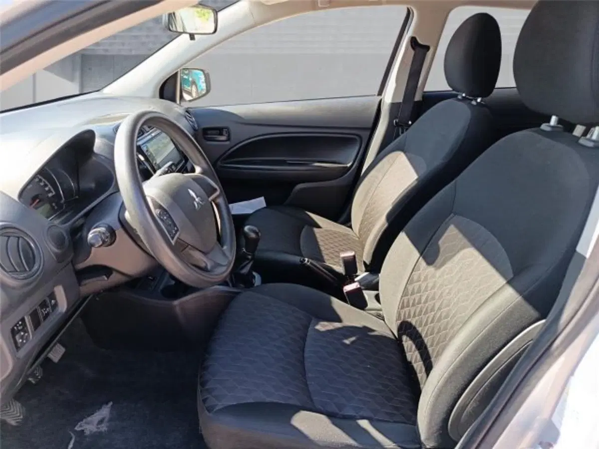 Mitsubishi Space Star usata a Bari (10)