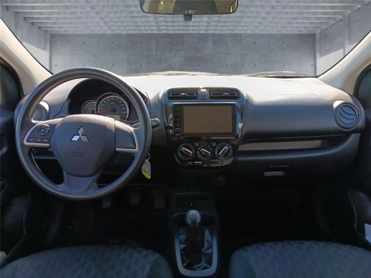 Mitsubishi Space Star usata a Bari (12)