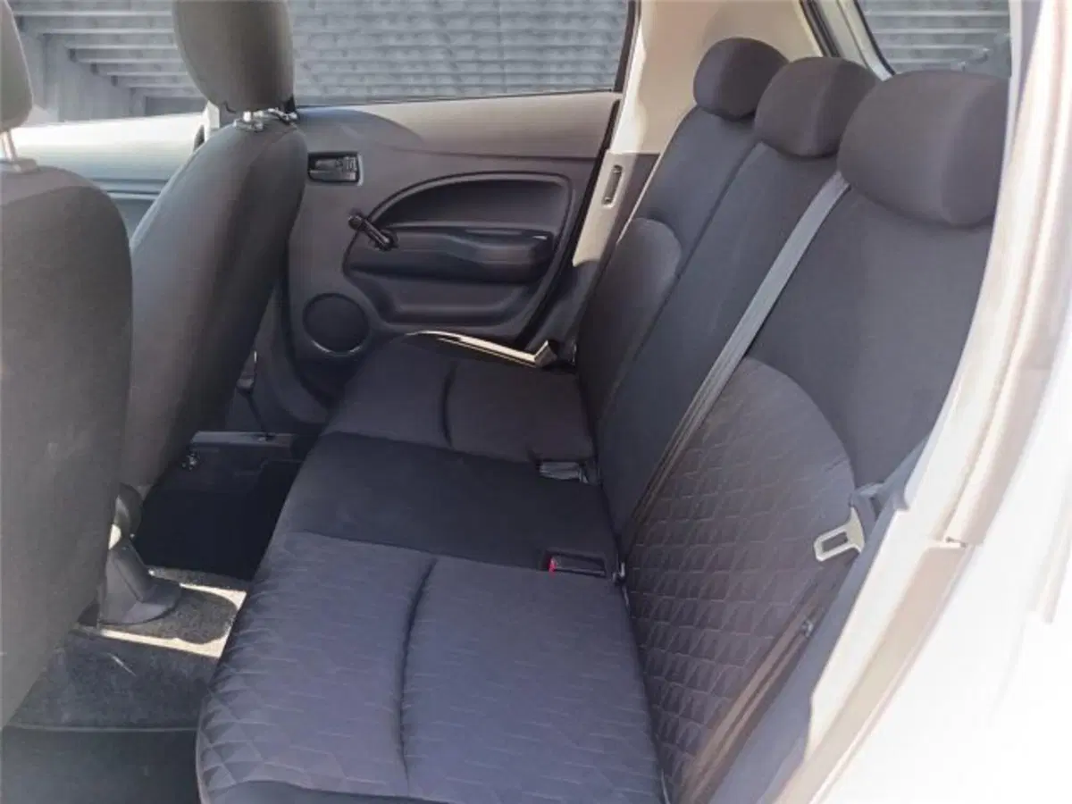 Mitsubishi Space Star usata a Bari (20)